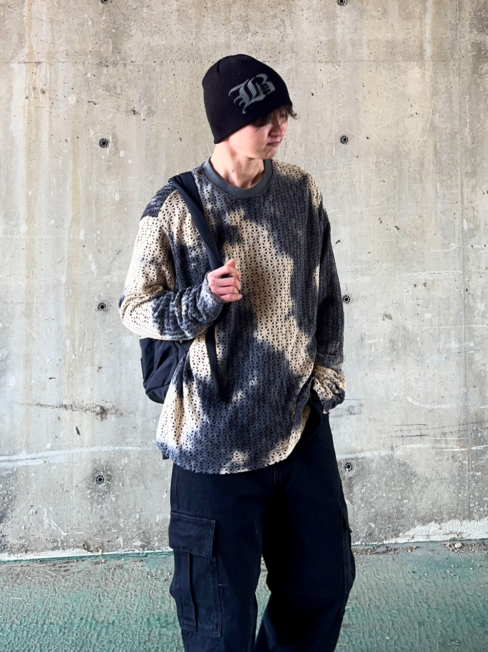 긴팔 티셔츠 모델 착용 이미지-S1L29