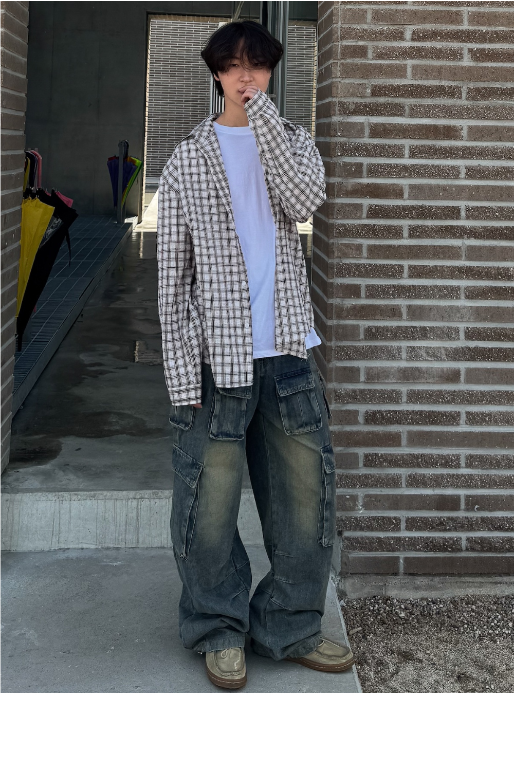 바지 모델 착용 이미지-S1L35