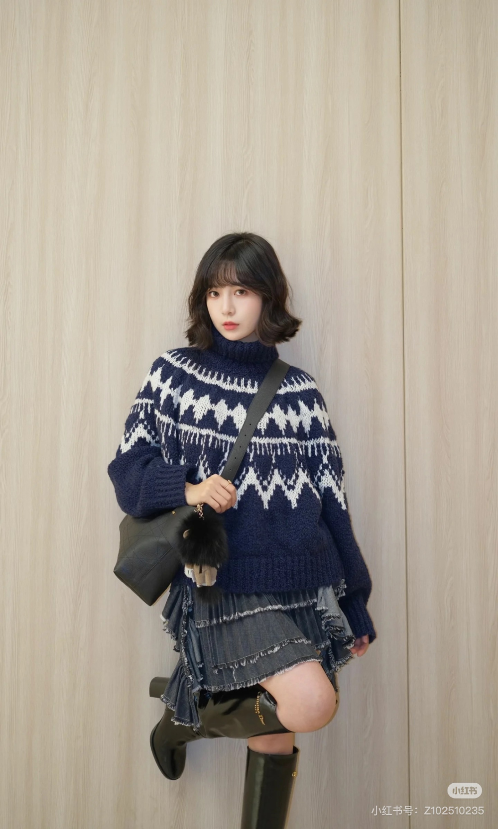 긴팔 티셔츠 모델 착용 이미지-S1L5