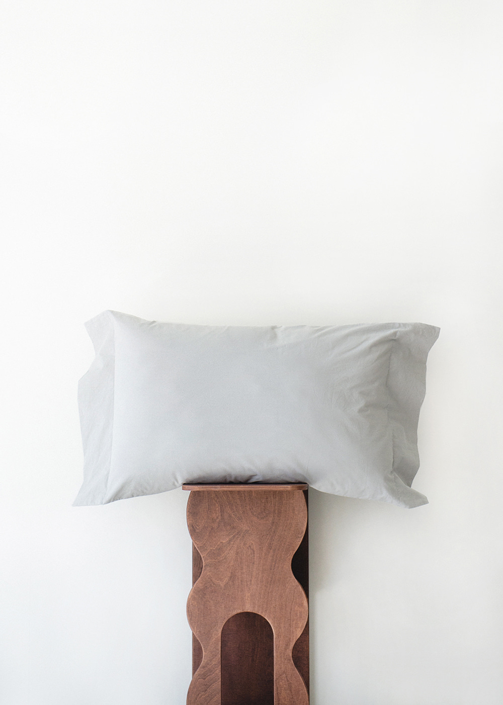Flap cotton pillow cover - grayish blue