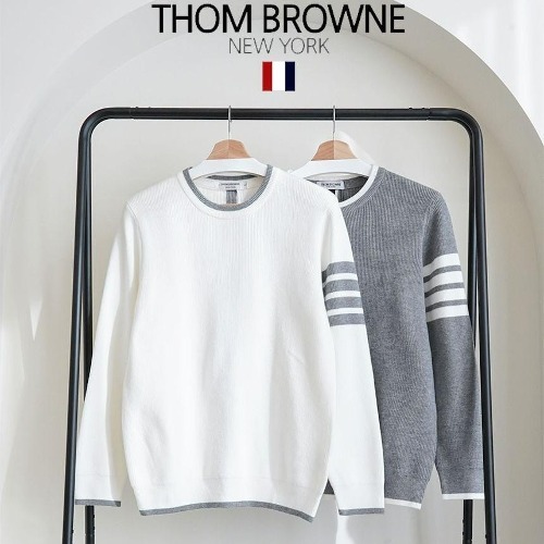 🔆 [THOM BROWNE] 톰브라운 수입고퀄 4선 완장 라운드 니트 티셔츠 🔆