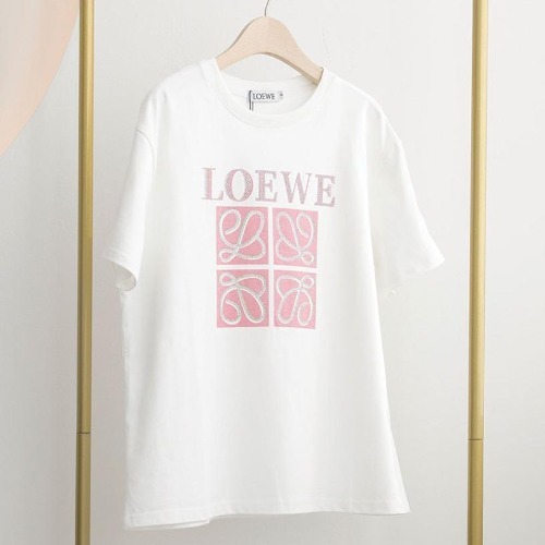 로에베 [LOEWE] 수입고급 큐빅 스퀘어 로고 라운드 반팔 티셔츠