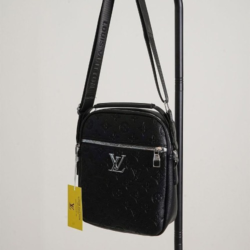 🔆 [Louis Vuitton] 루이비통 쉐도우 모노그램 다뉴브 슬림 크로스 백 🔆