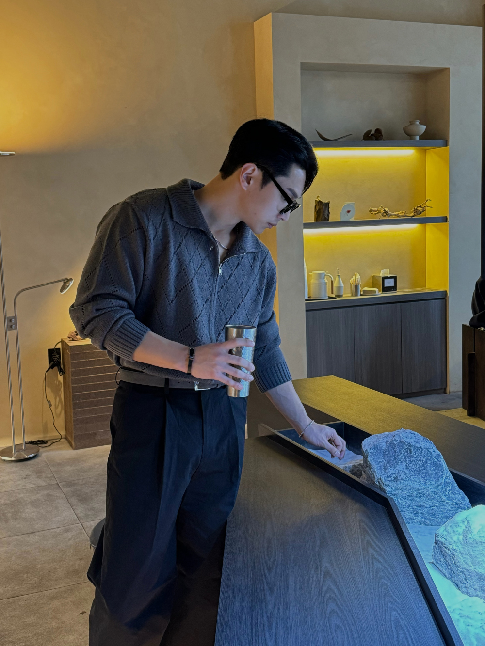 재킷 모델 착용 이미지-S1L65