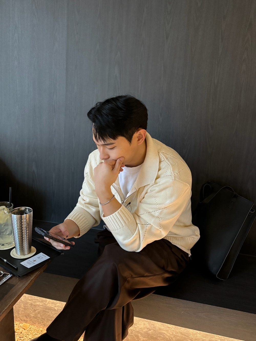 재킷 모델 착용 이미지-S1L44