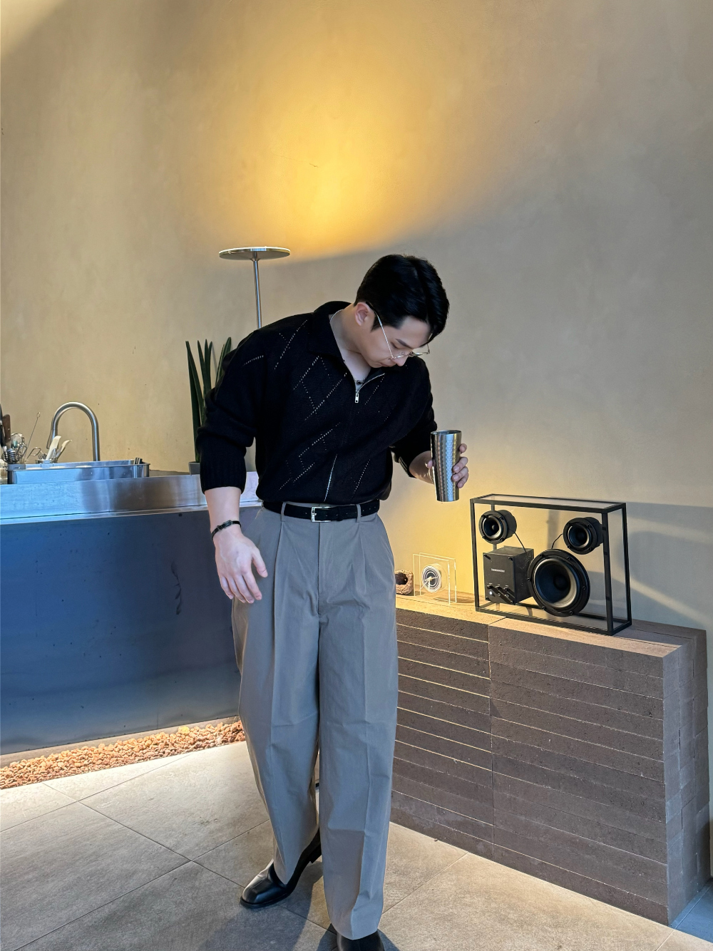 재킷 모델 착용 이미지-S1L17