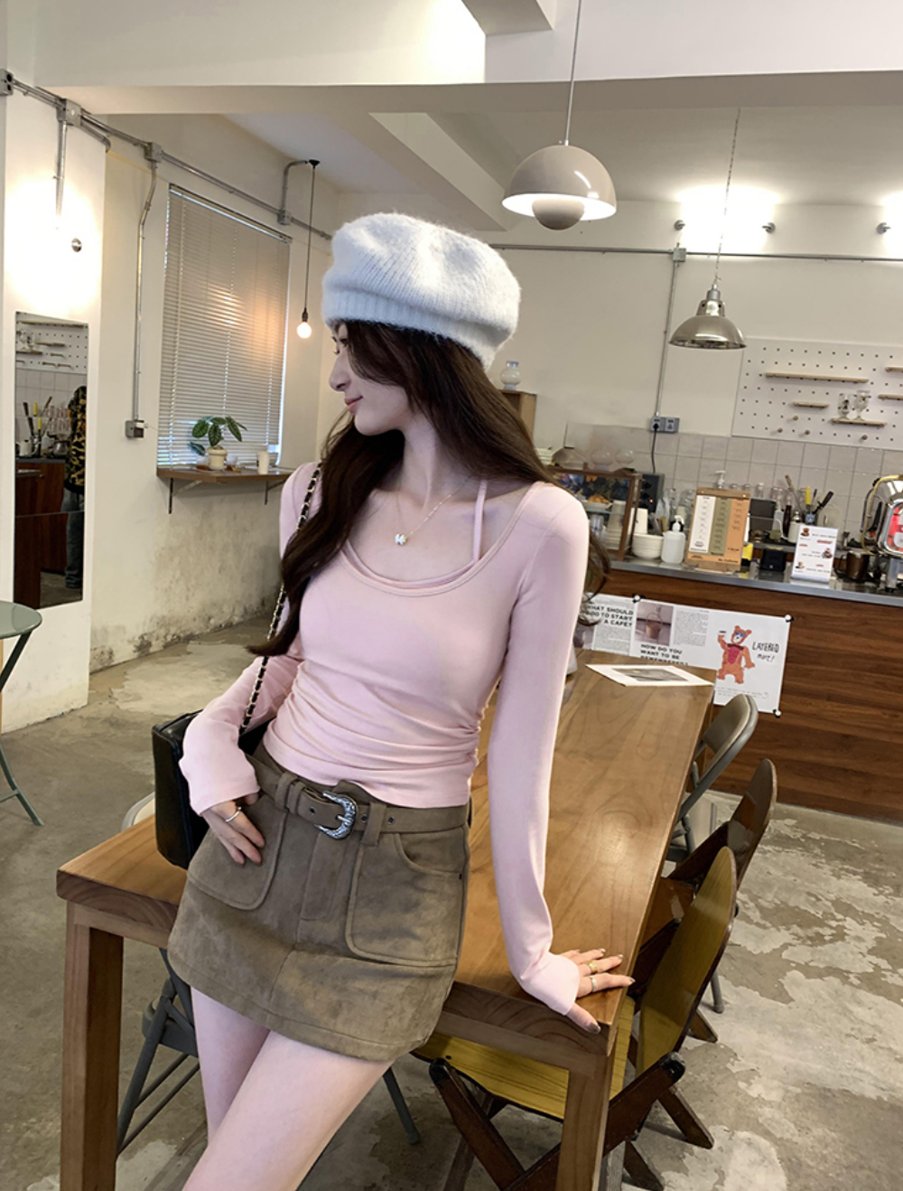 민소매 모델 착용 이미지-S1L20