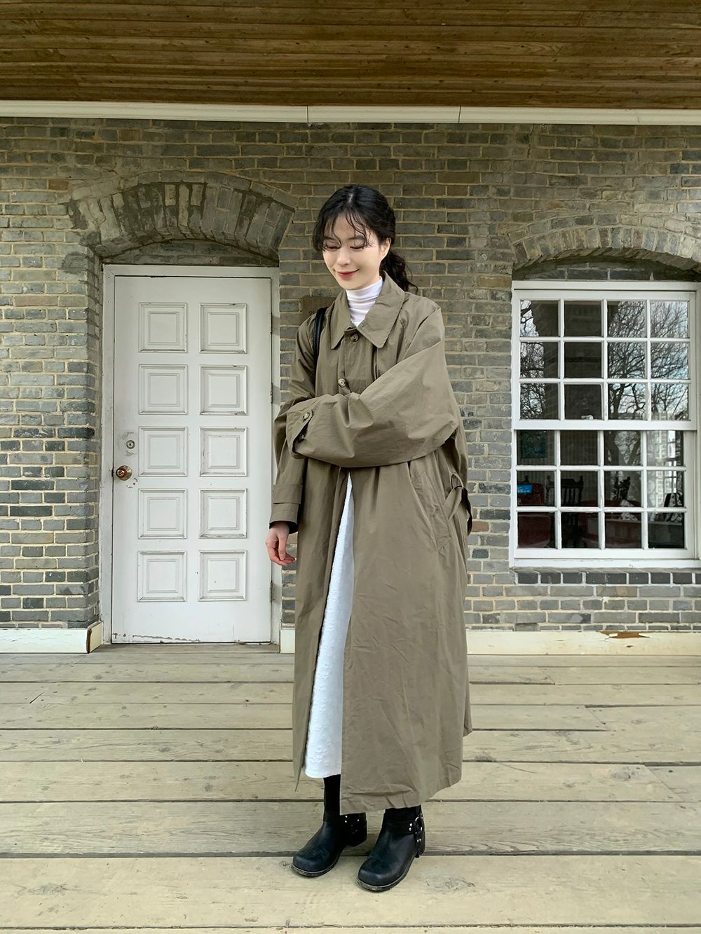 네이 오버핏 트랜치 코트 상세 이미지 9