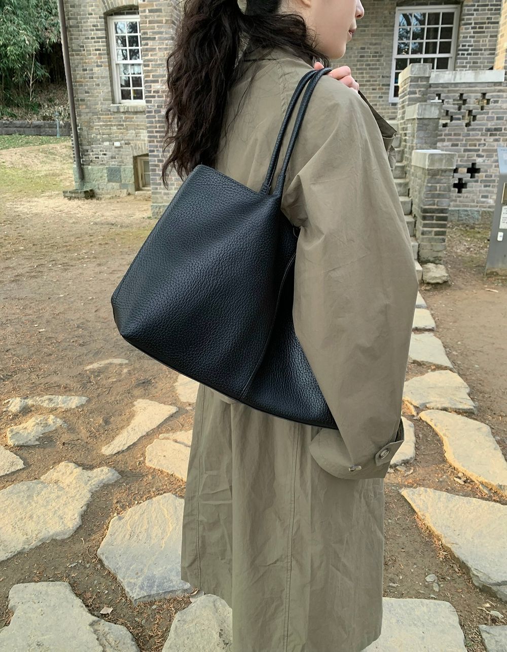 네이 오버핏 트랜치 코트 상세 이미지 20