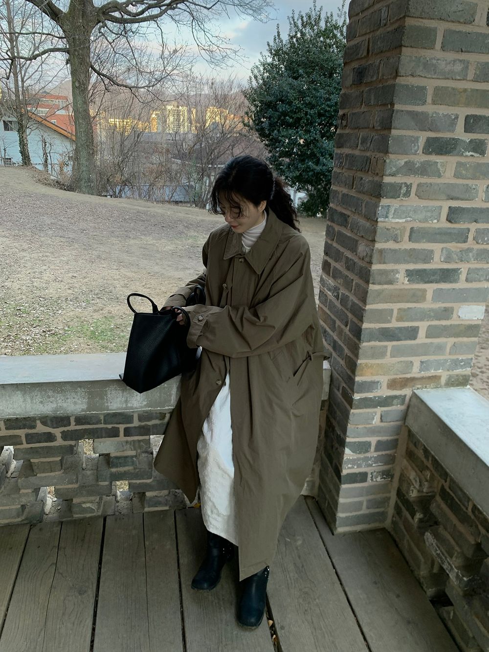 네이 오버핏 트랜치 코트 상세 이미지 7