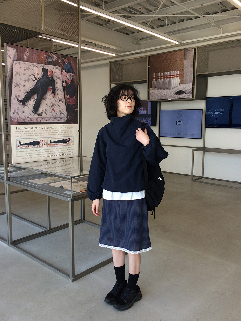 치마 모델 착용 이미지-S1L27