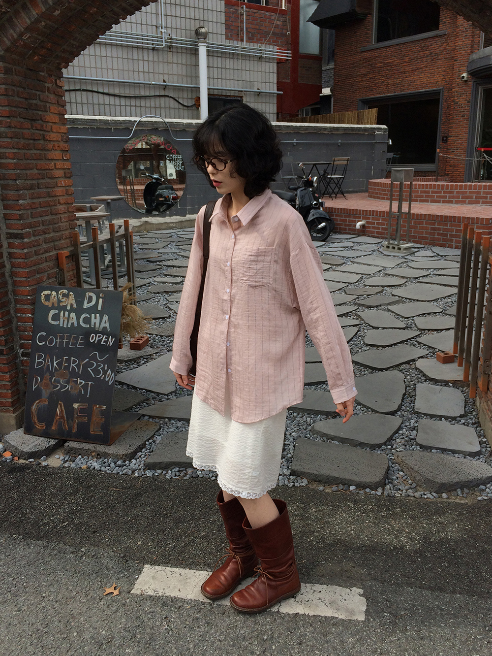 치마 모델 착용 이미지-S2L14