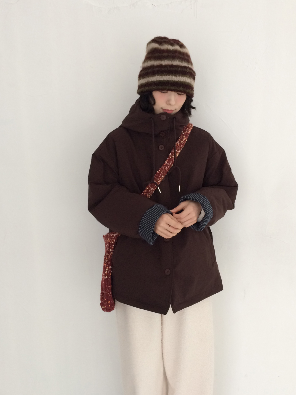 재킷 모델 착용 이미지-S1L5