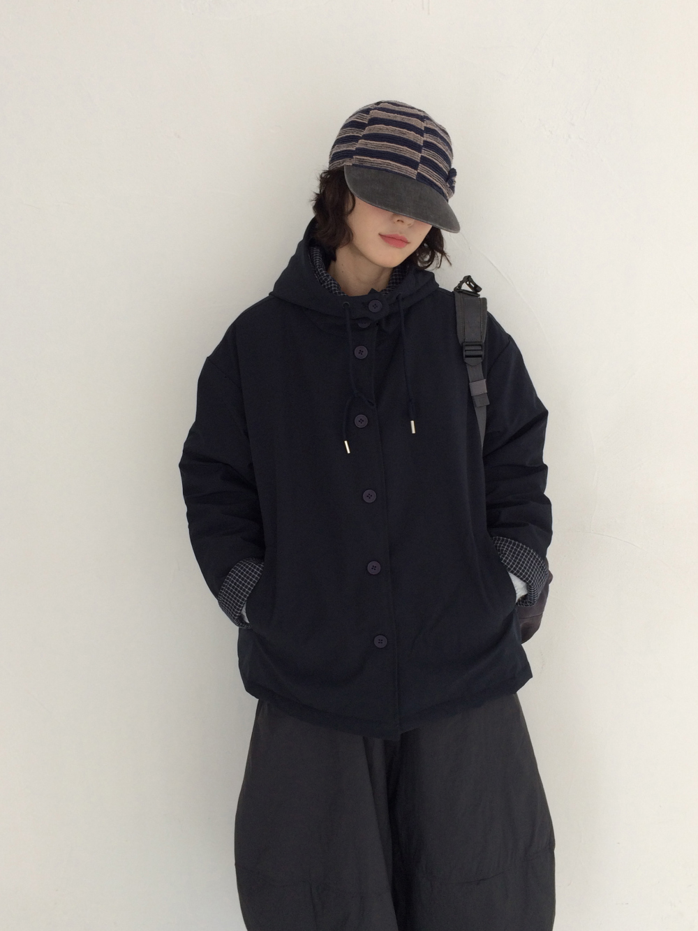 재킷 모델 착용 이미지-S1L6