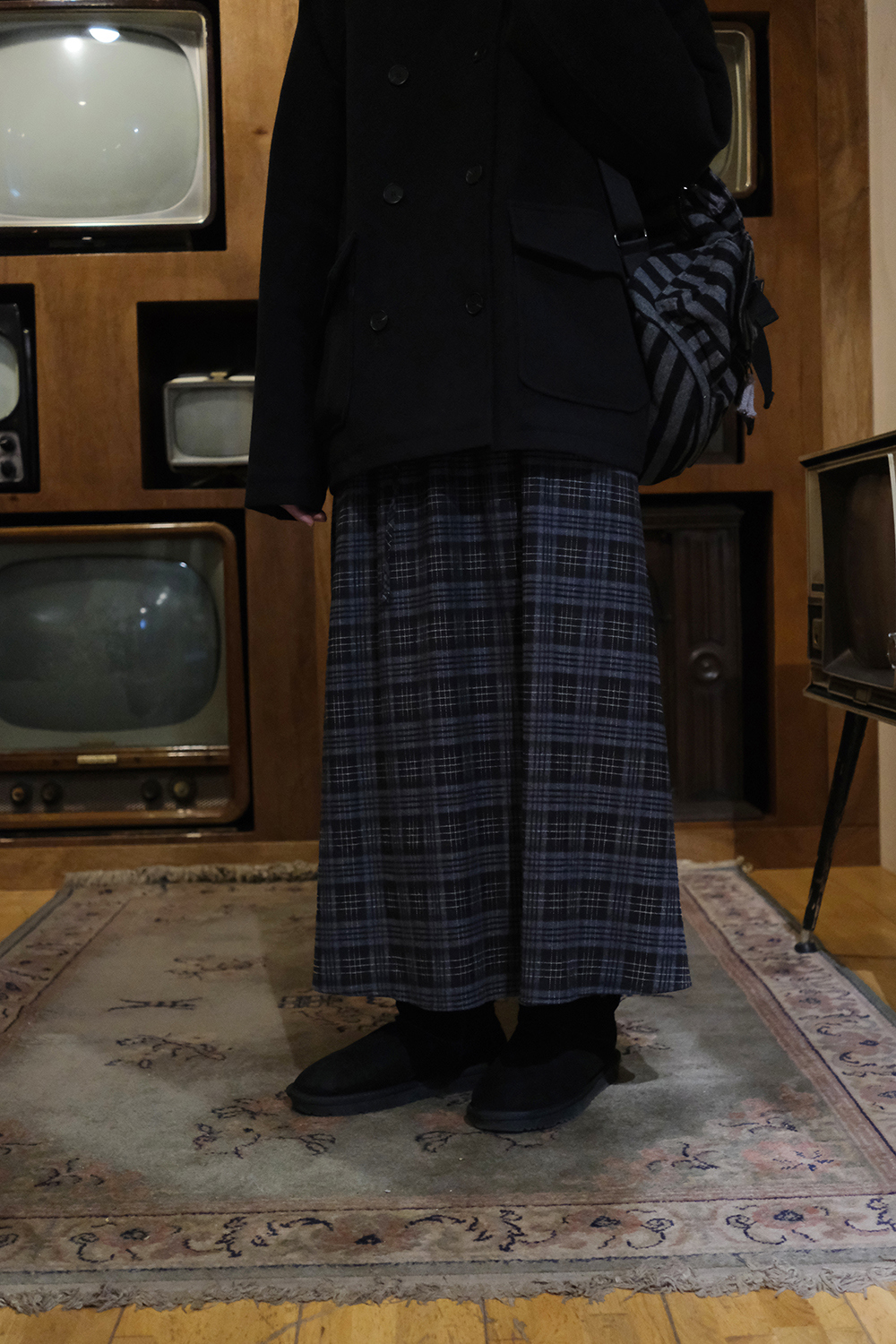 코트 모델 착용 이미지-S1L49