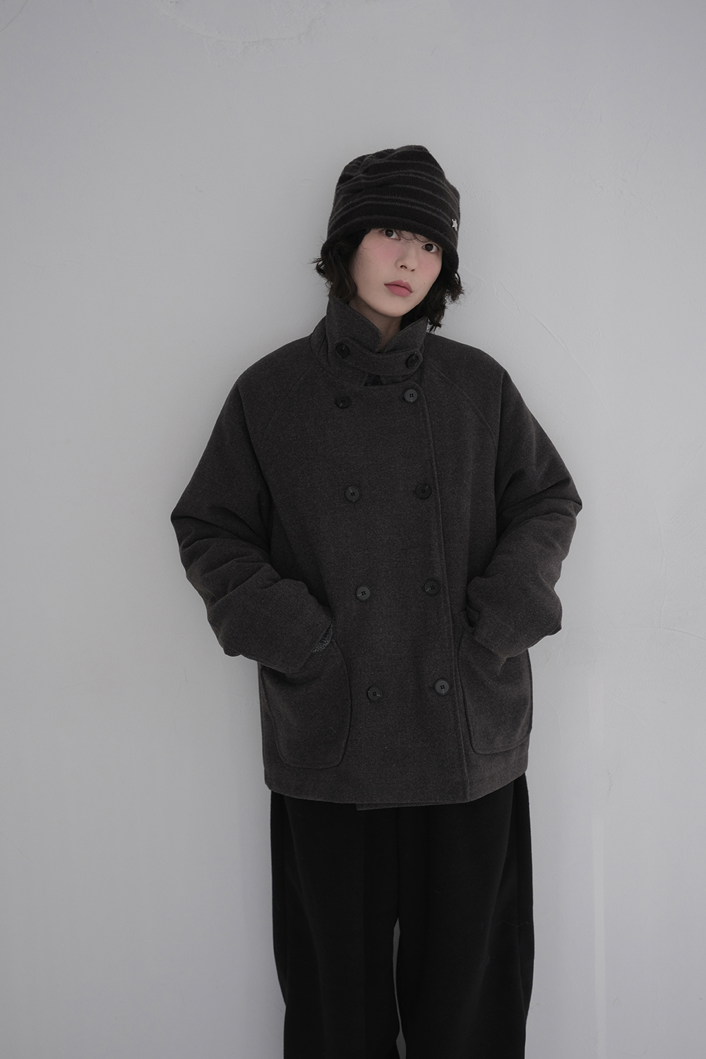 코트 모델 착용 이미지-S1L60