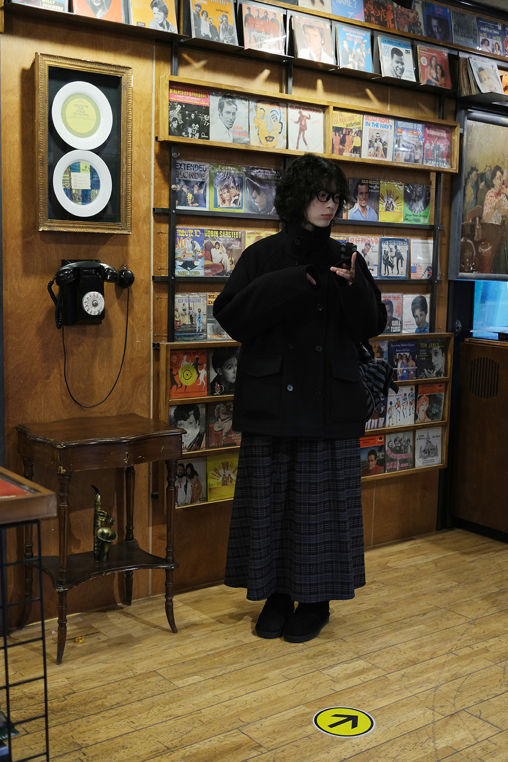 코트 모델 착용 이미지-S1L44