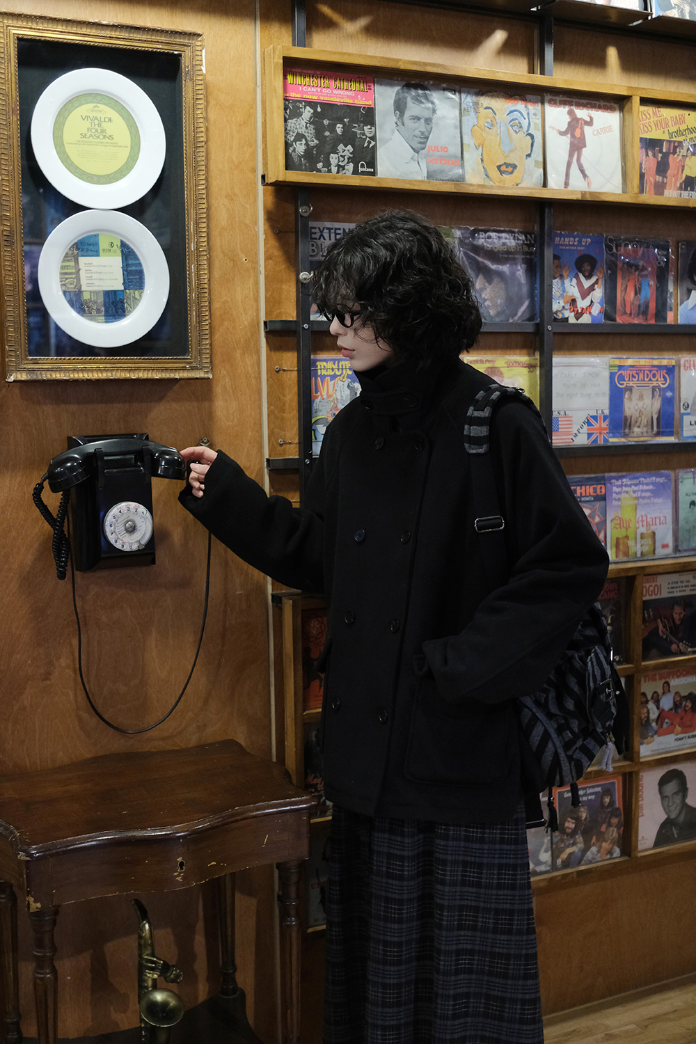 코트 모델 착용 이미지-S1L34