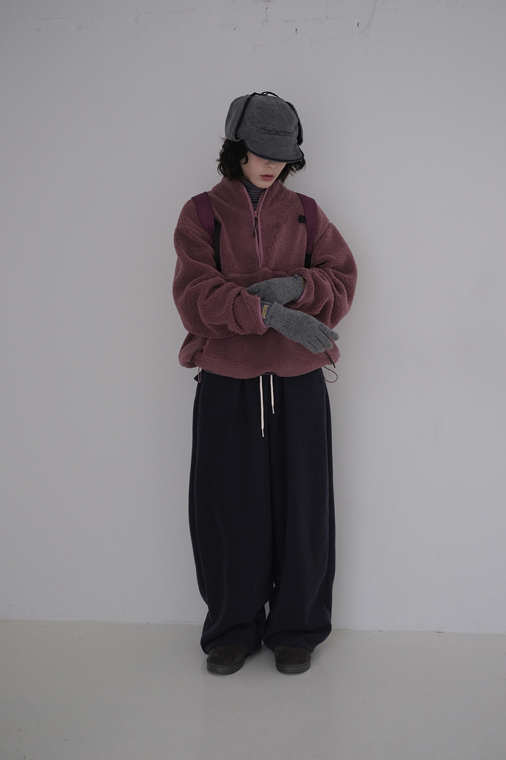 긴팔 티셔츠 모델 착용 이미지-S1L27