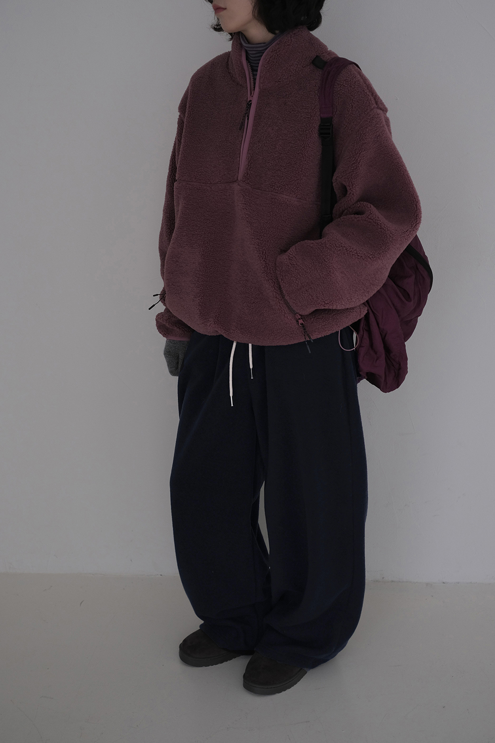 긴팔 티셔츠 모델 착용 이미지-S1L41