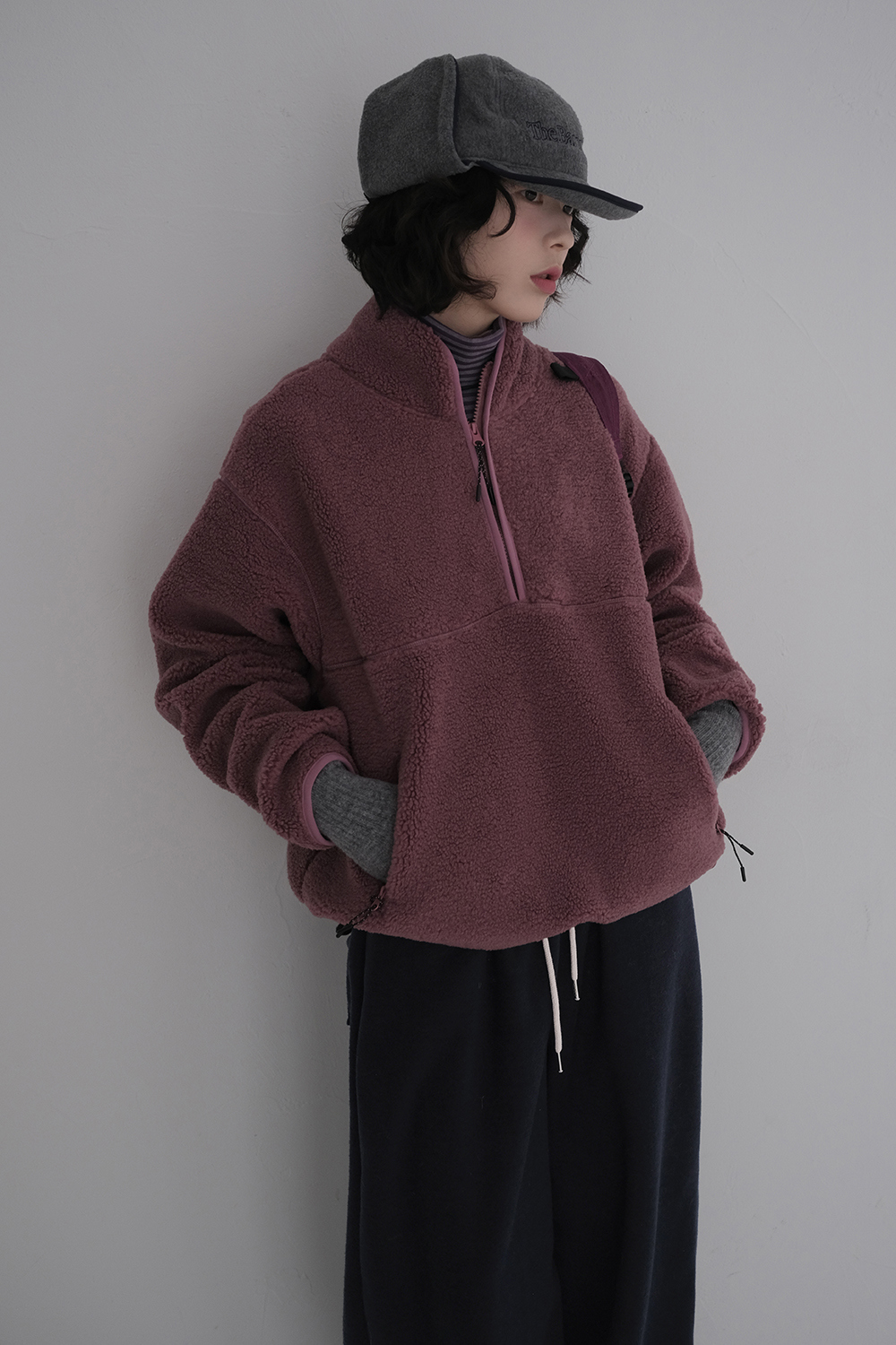 긴팔 티셔츠 모델 착용 이미지-S1L28