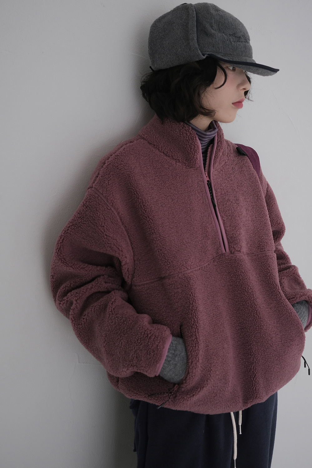 긴팔 티셔츠 모델 착용 이미지-S1L29