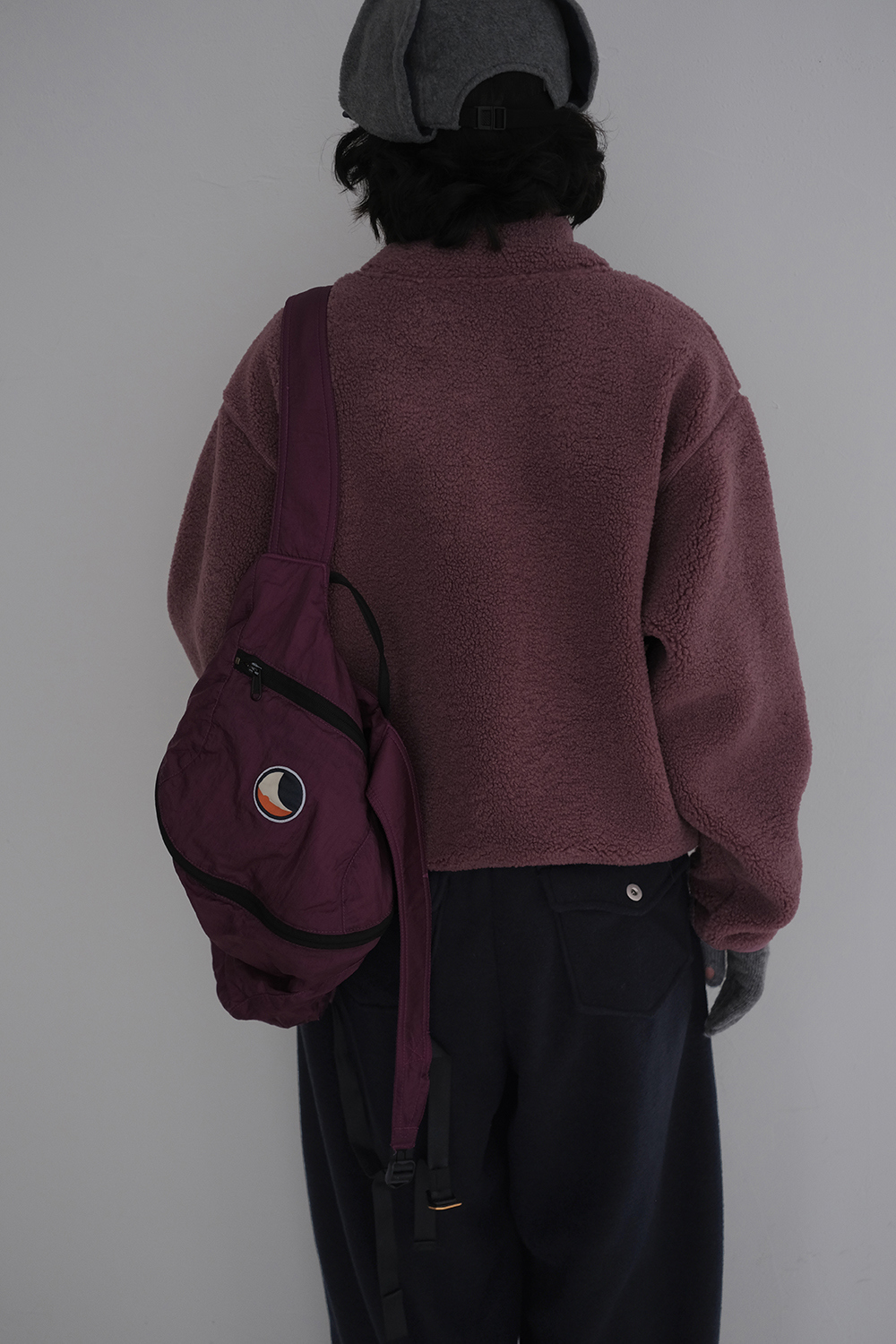 긴팔 티셔츠 모델 착용 이미지-S1L43