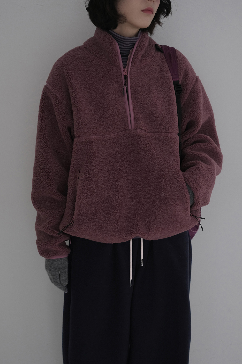 긴팔 티셔츠 모델 착용 이미지-S1L38