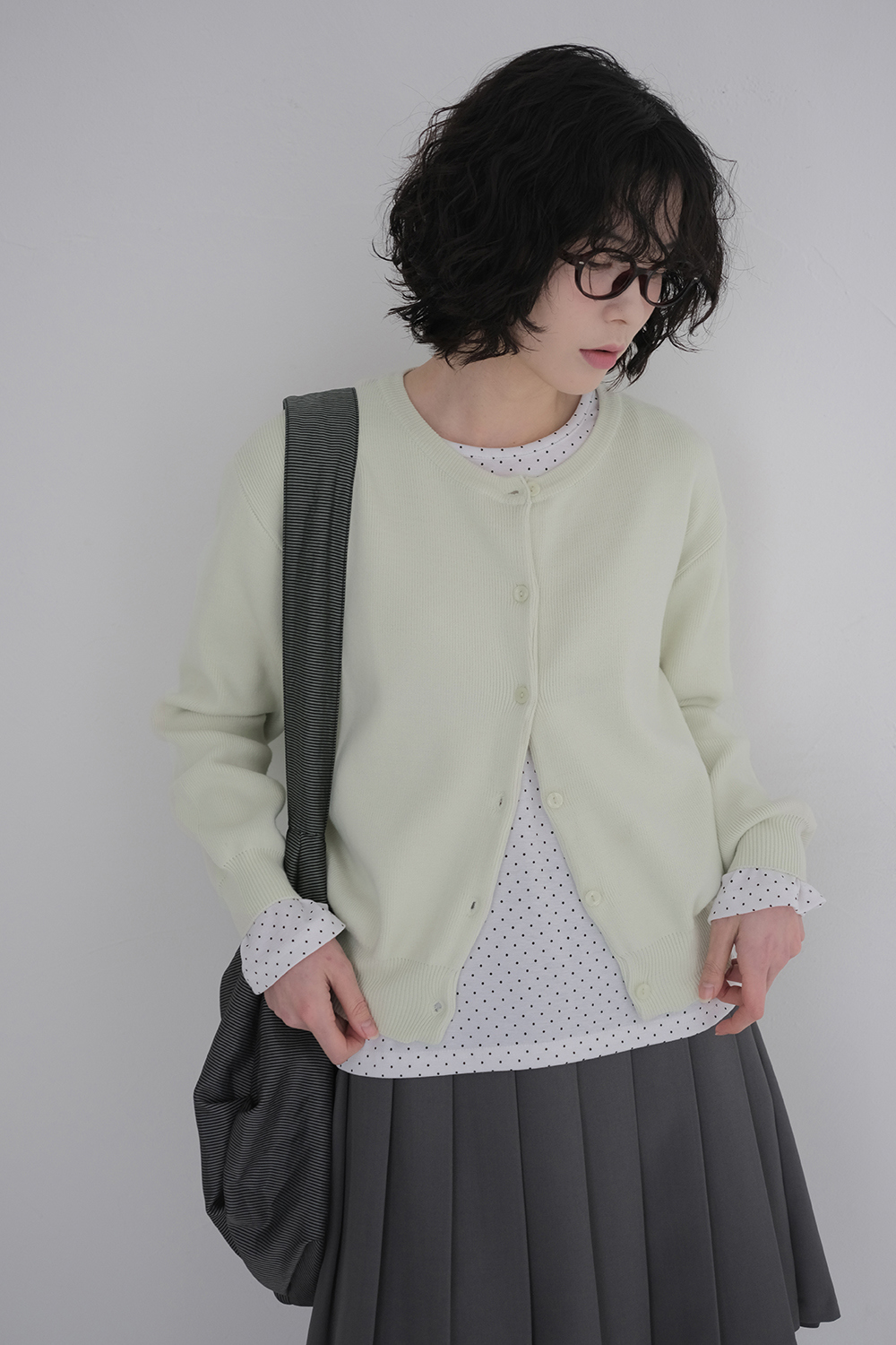 바지 모델 착용 이미지-S1L8