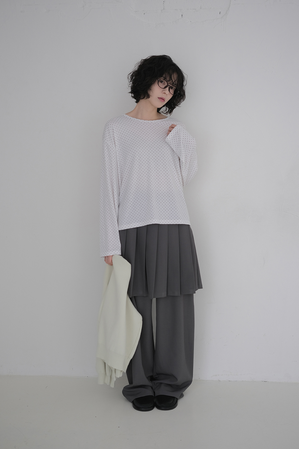 바지 모델 착용 이미지-S1L22