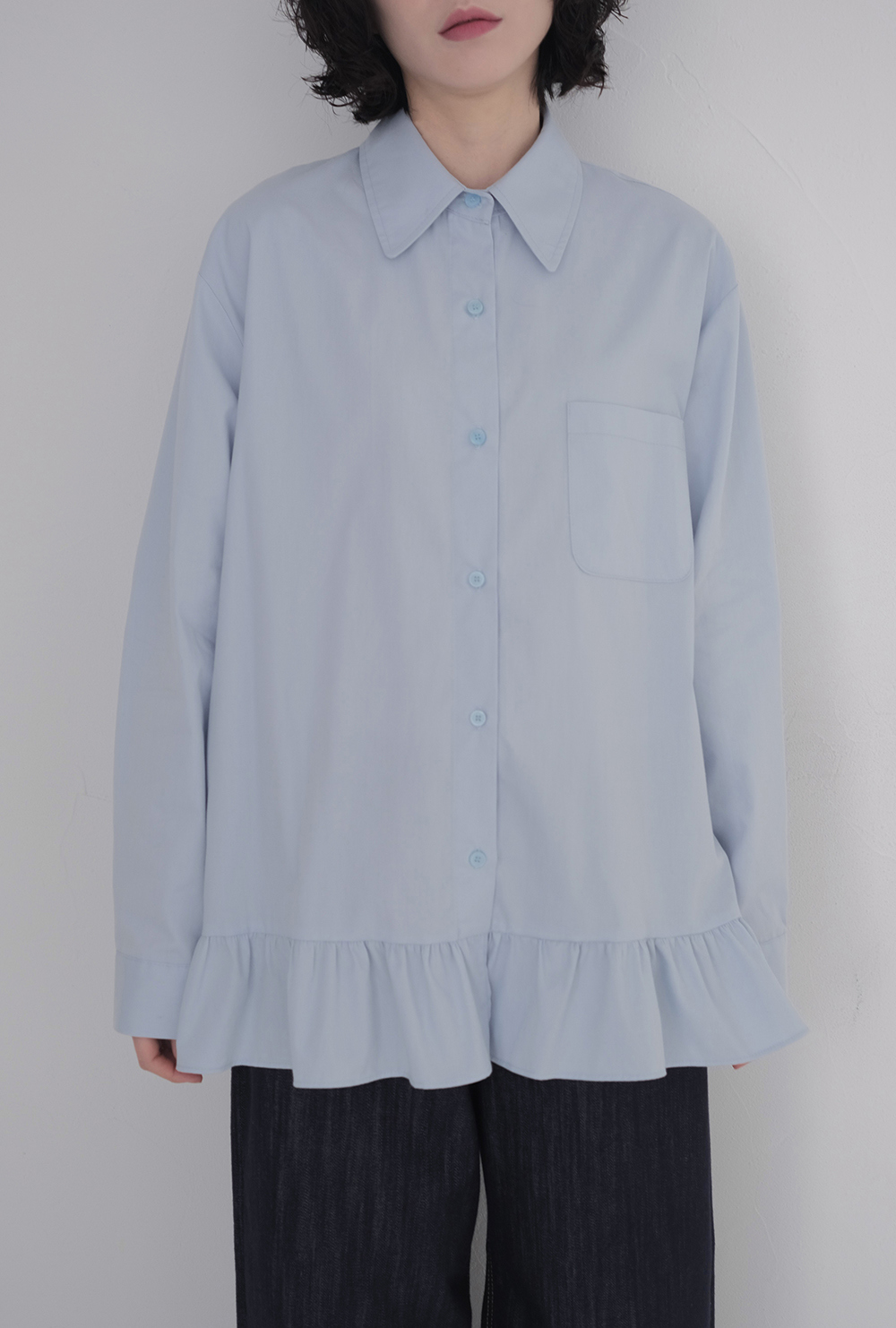 블라우스 모델 착용 이미지-S1L7