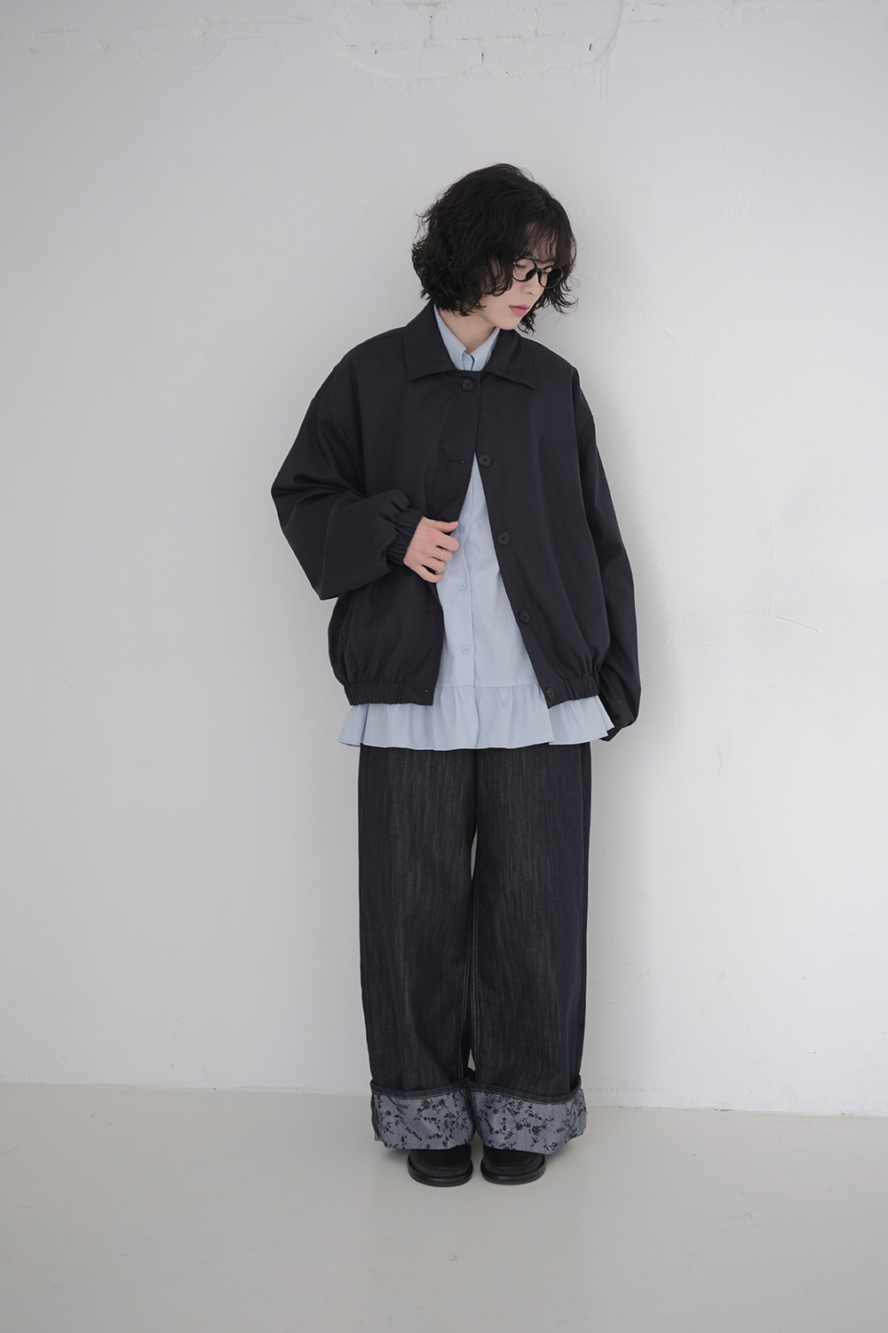 블라우스 모델 착용 이미지-S1L14