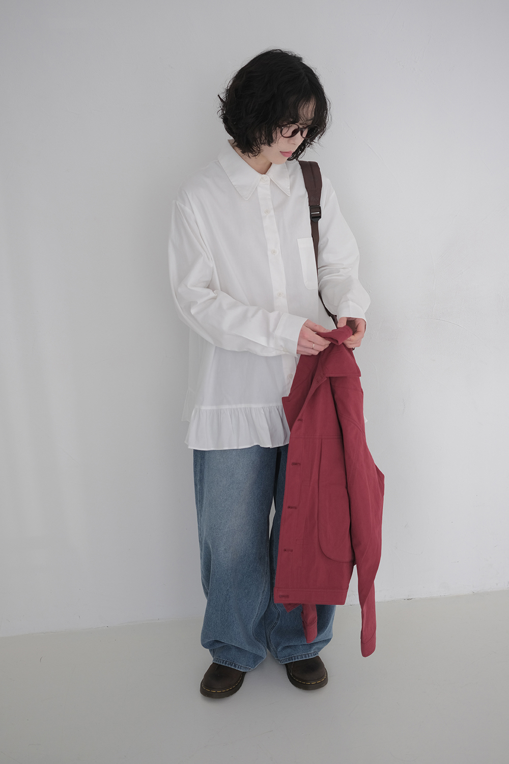 블라우스 모델 착용 이미지-S1L43