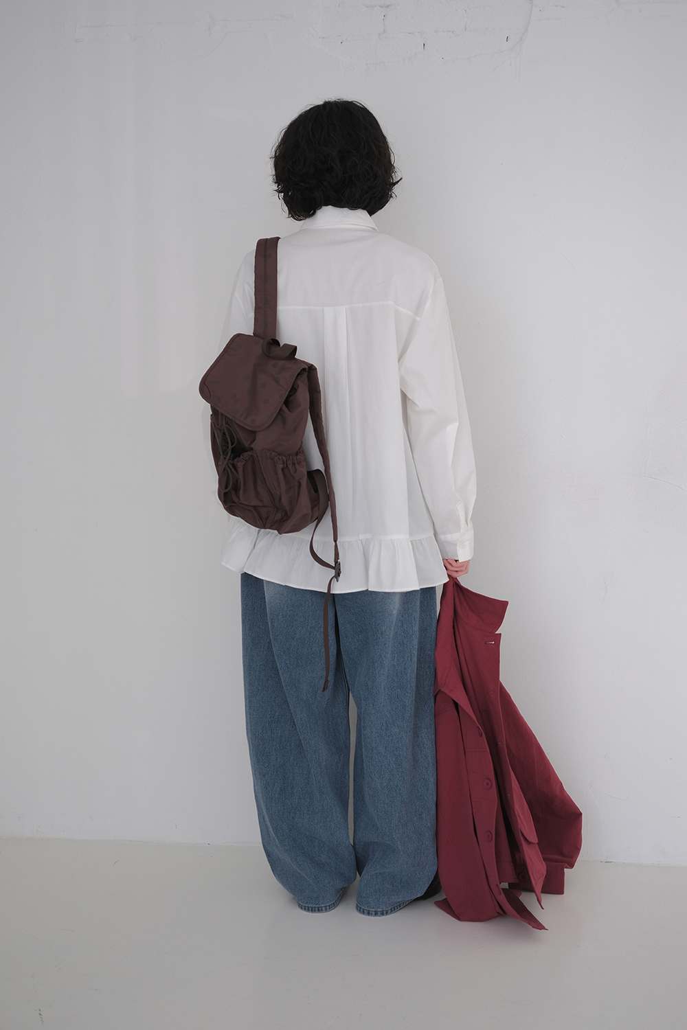 블라우스 모델 착용 이미지-S1L48