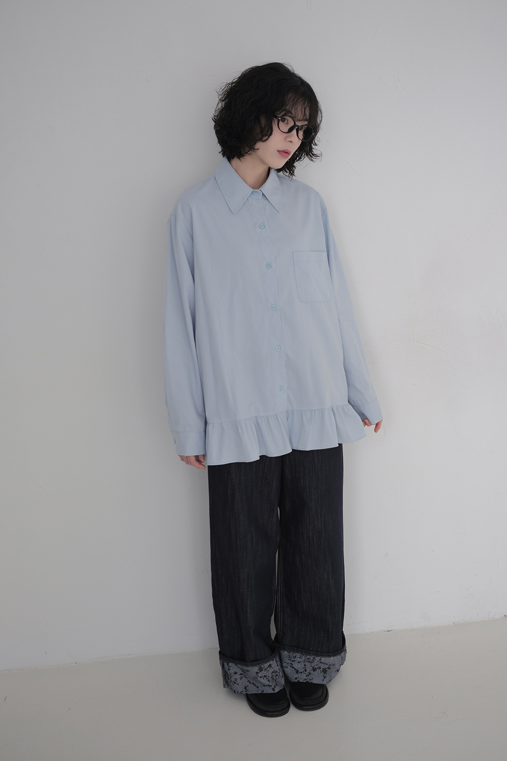 블라우스 모델 착용 이미지-S1L26