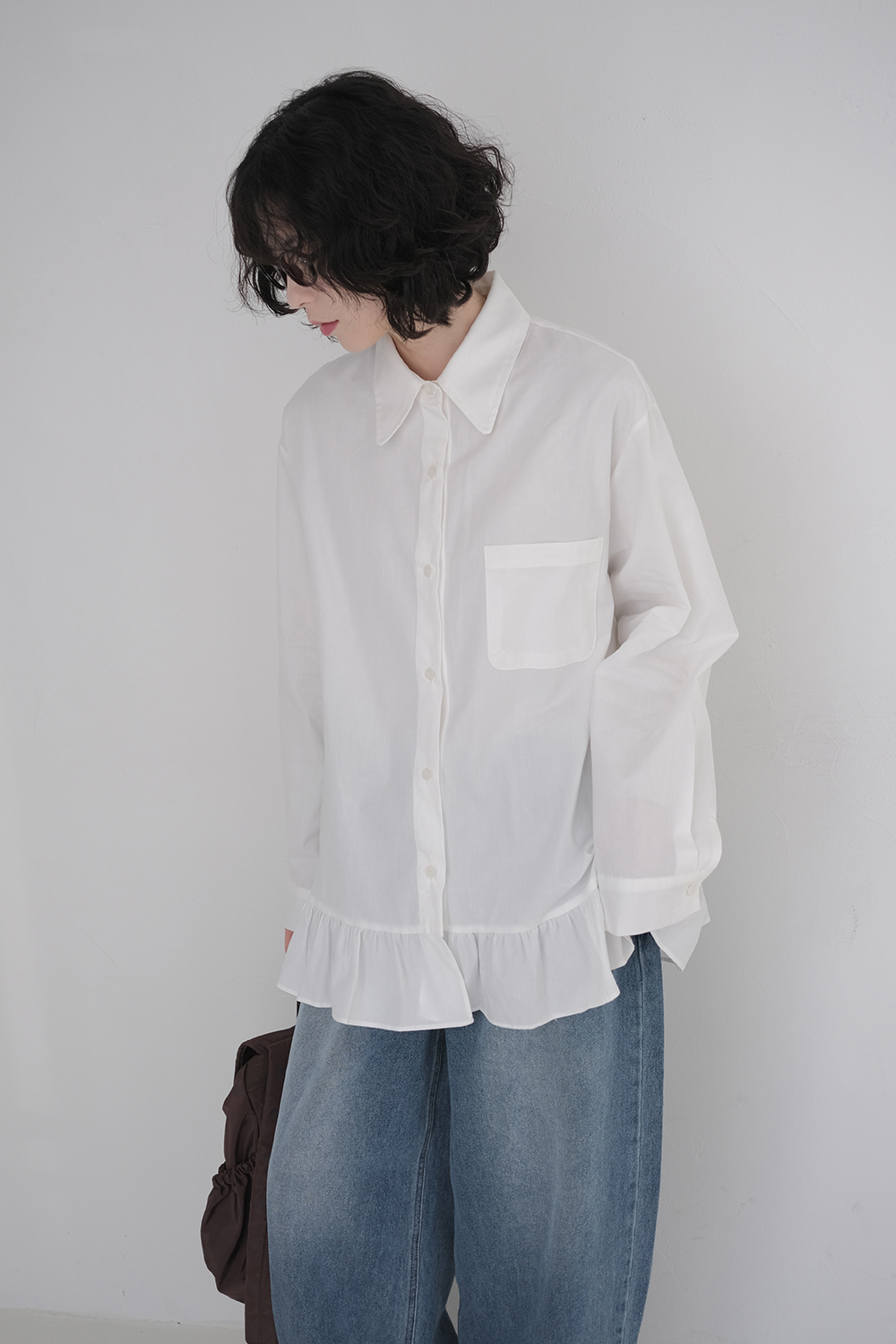 블라우스 모델 착용 이미지-S1L44