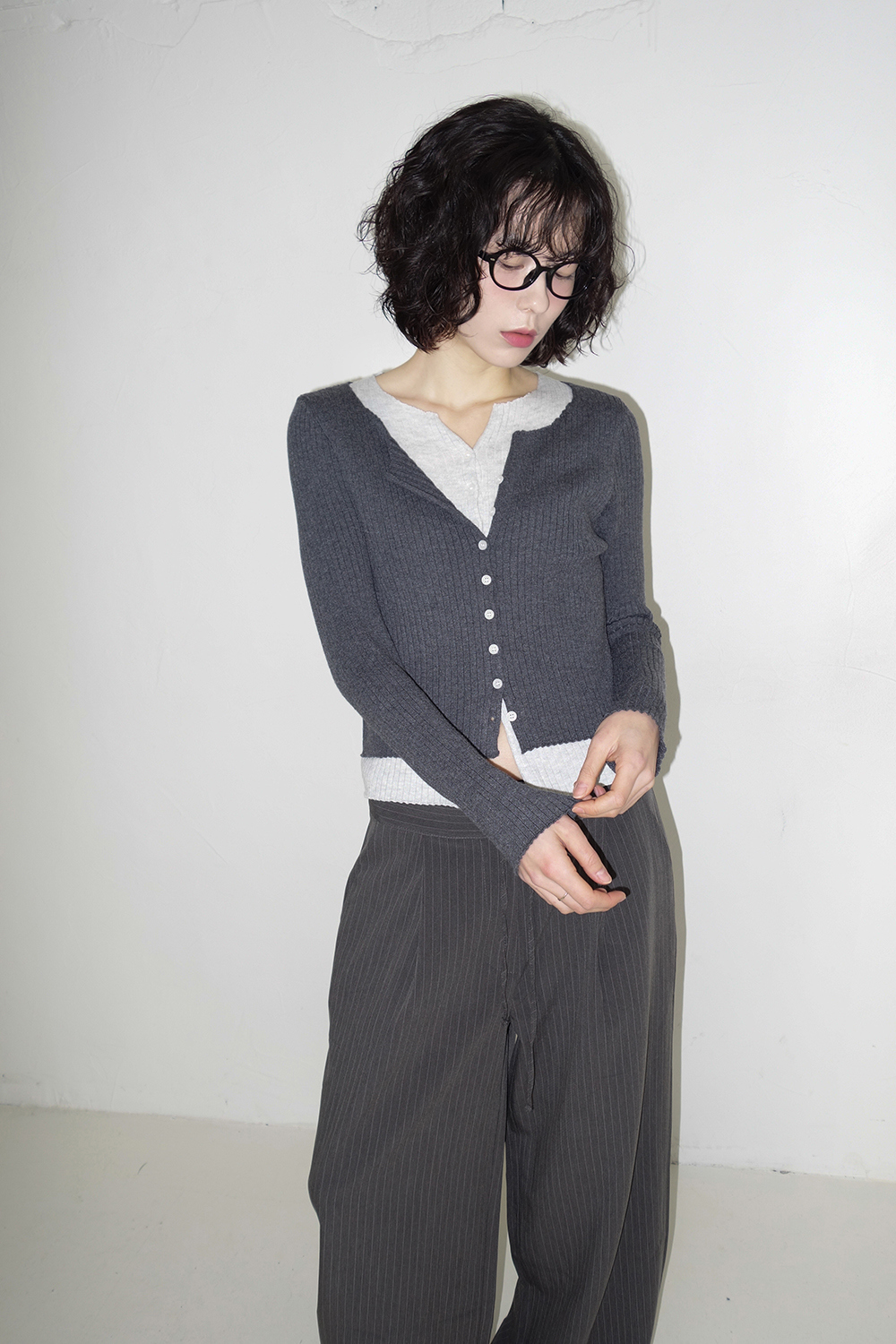 카디건 모델 착용 이미지-S1L57