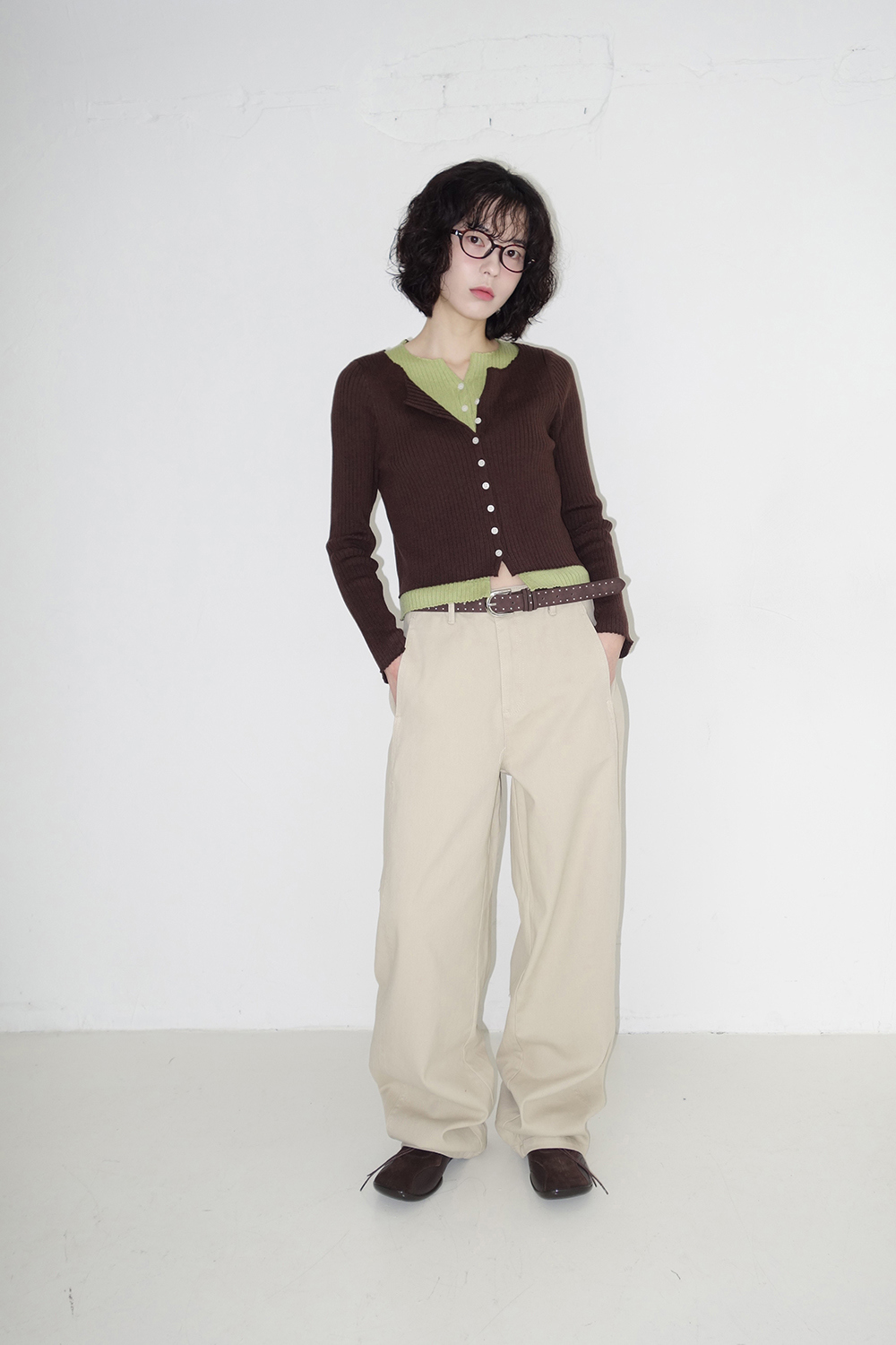 카디건 모델 착용 이미지-S1L19