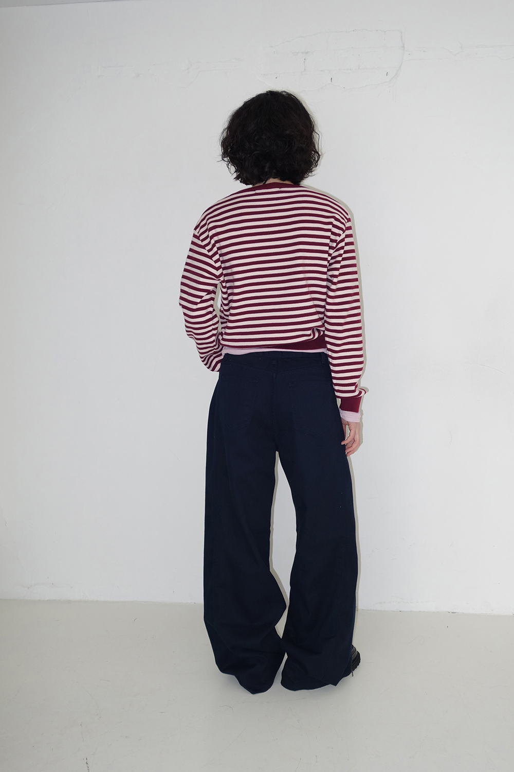 바지 모델 착용 이미지-S2L28