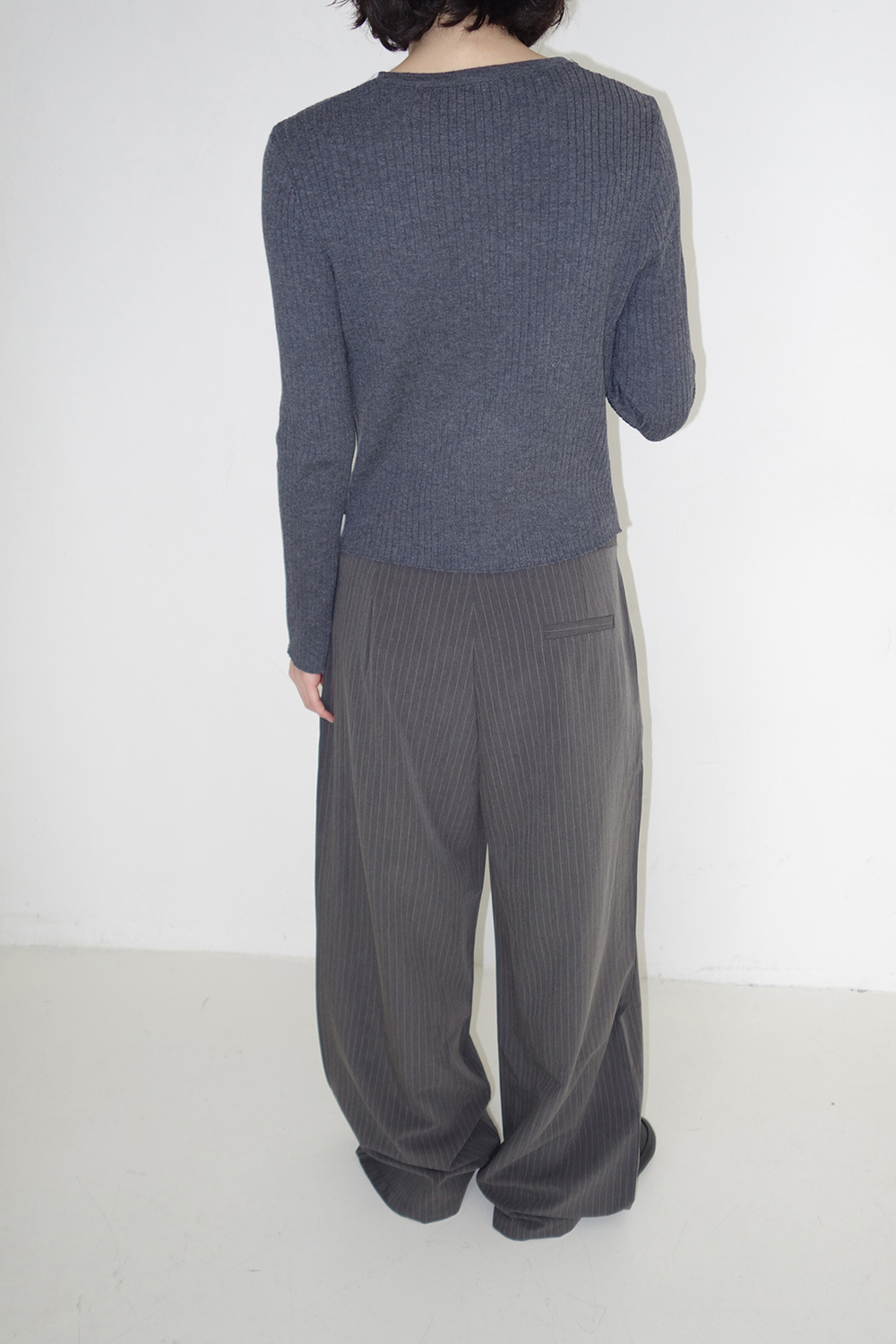 카디건 모델 착용 이미지-S1L75