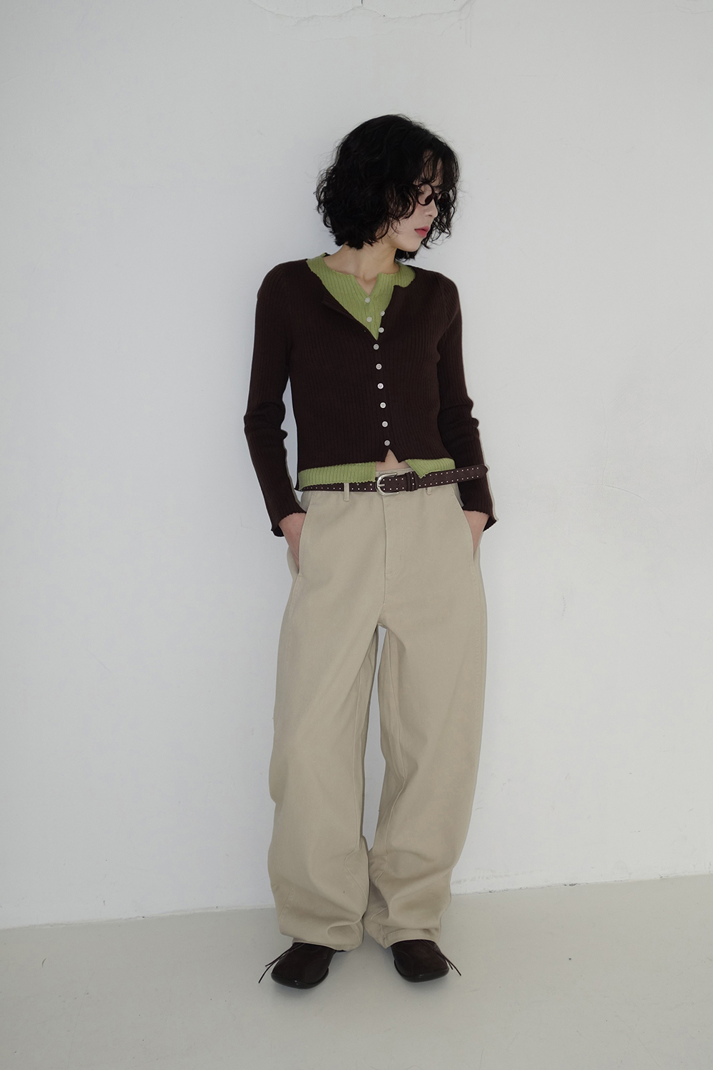 카디건 모델 착용 이미지-S1L17