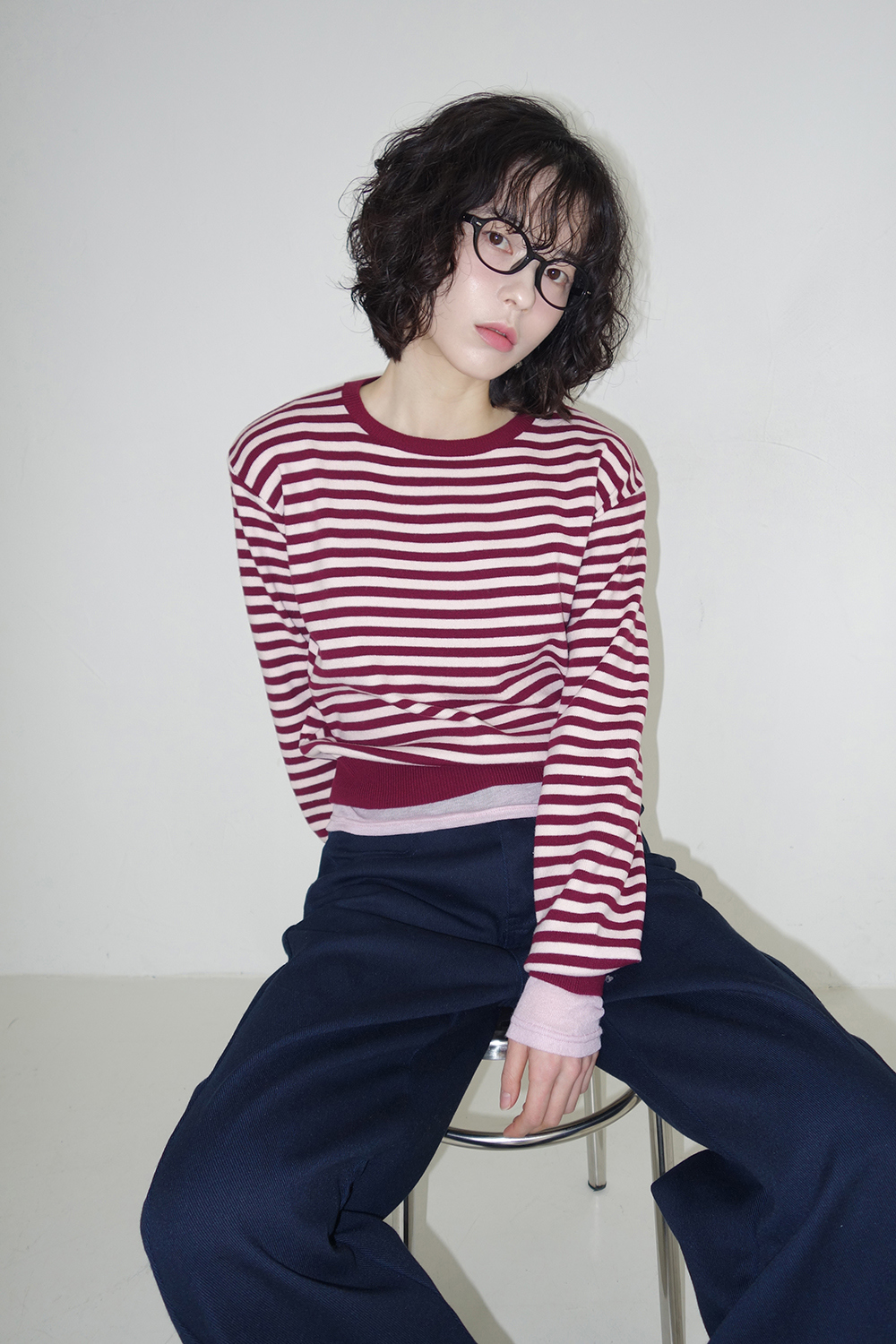 바지 모델 착용 이미지-S2L43