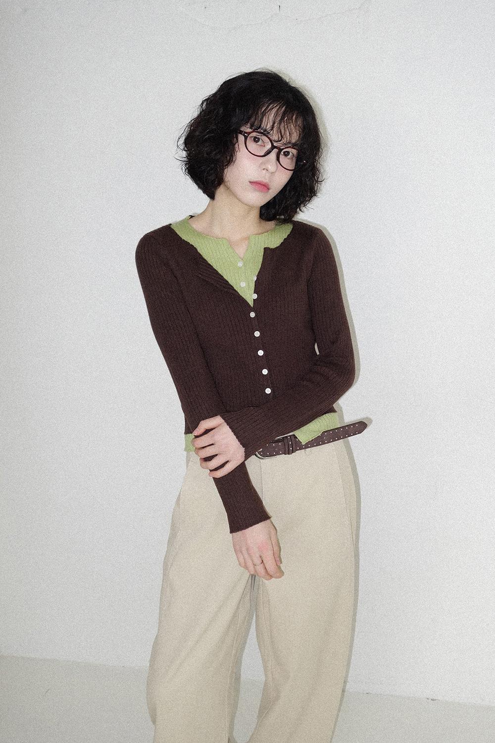 카디건 모델 착용 이미지-S1L27