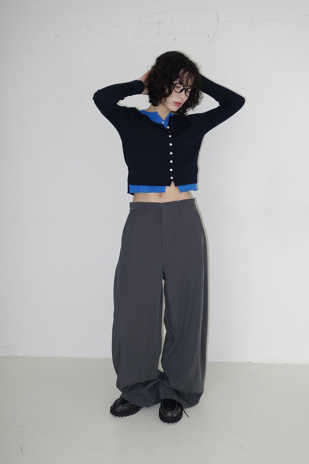 카디건 모델 착용 이미지-S1L32