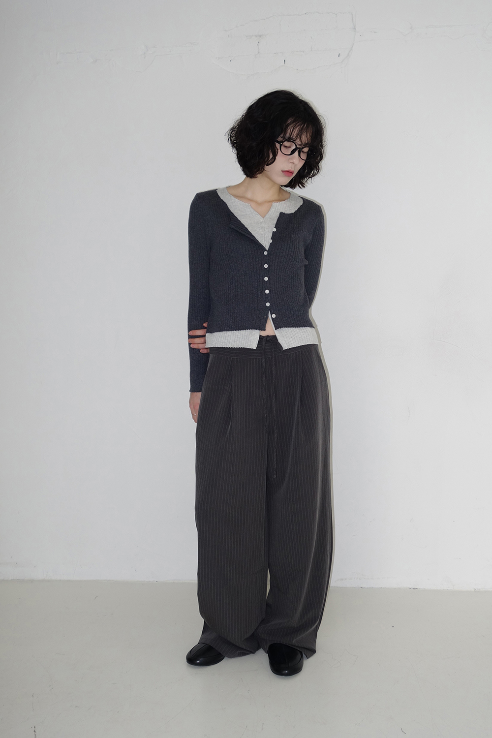 카디건 모델 착용 이미지-S1L64