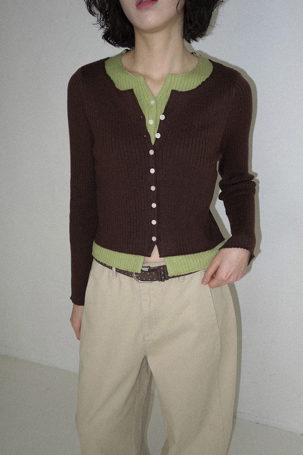 카디건 모델 착용 이미지-S1L26