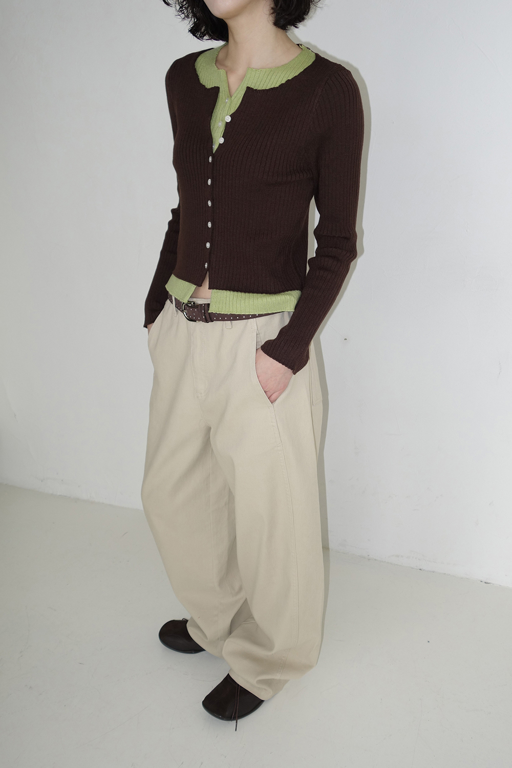 카디건 모델 착용 이미지-S1L22