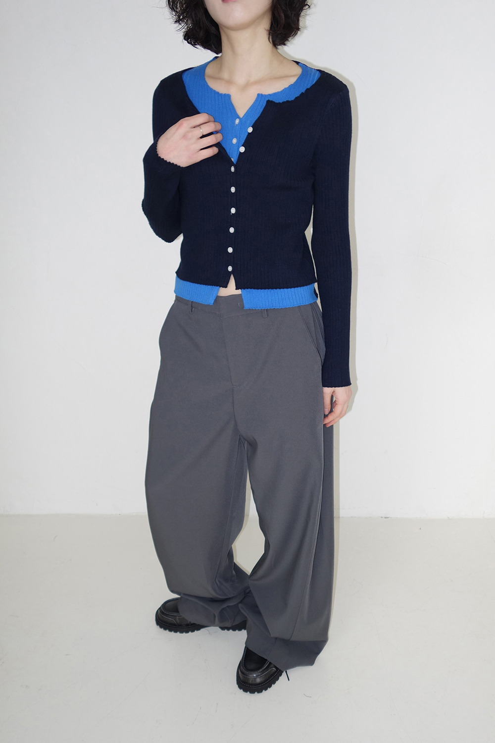 카디건 모델 착용 이미지-S1L40