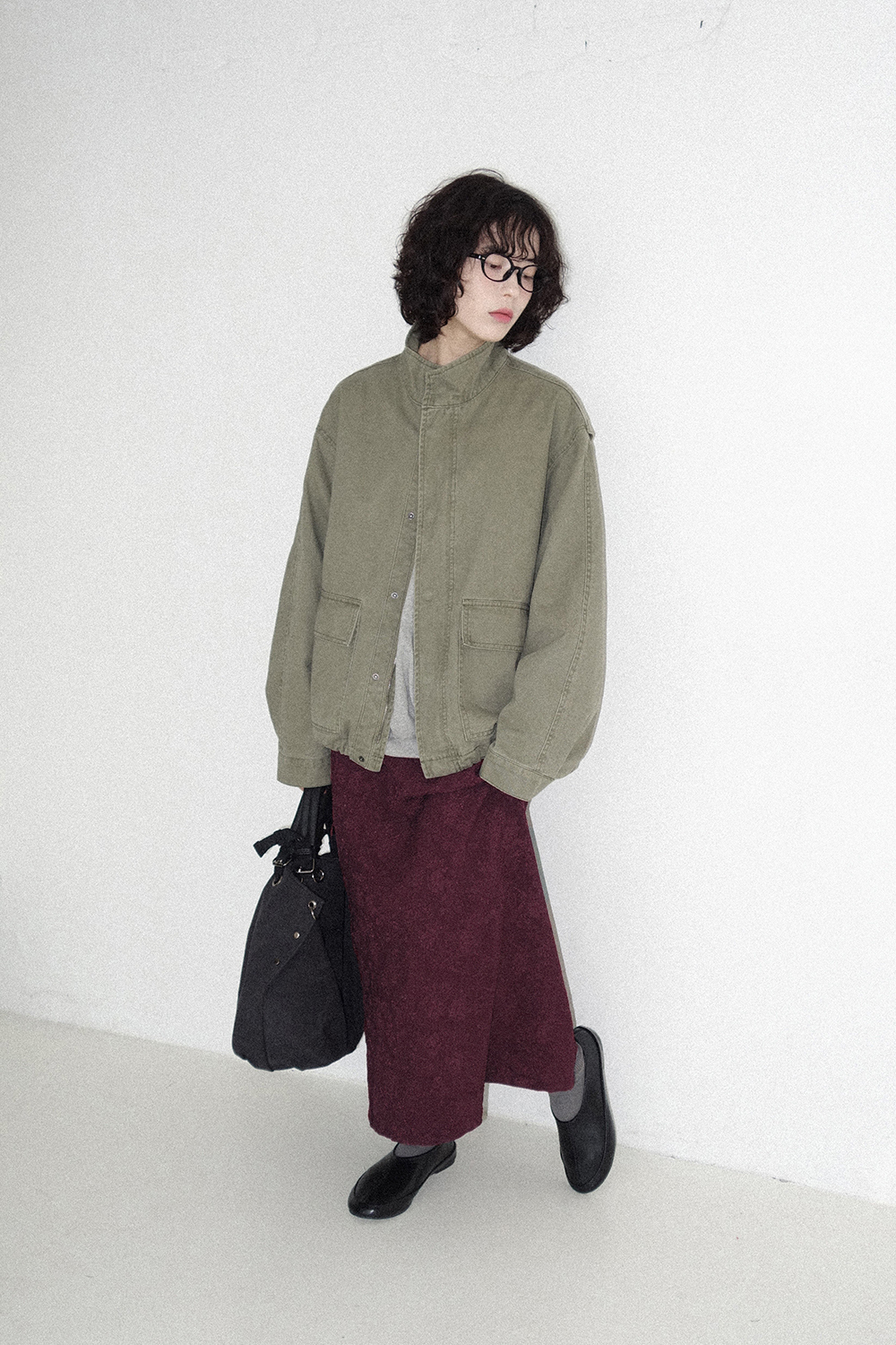 롱 스커트 모델 착용 이미지-S2L6