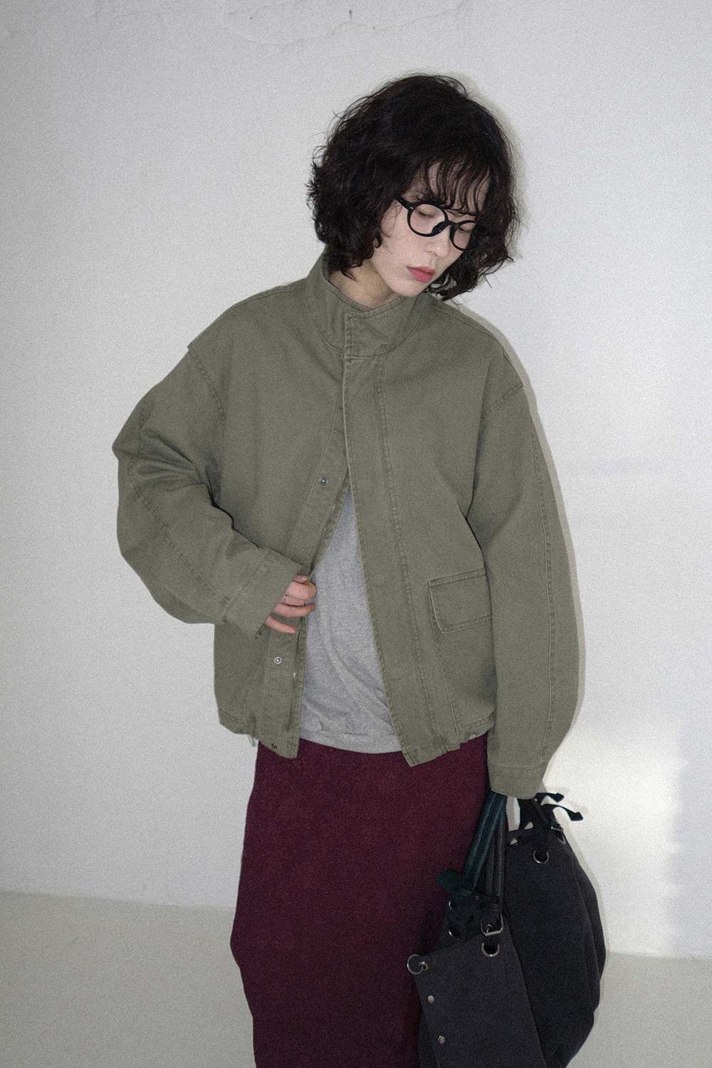 롱 스커트 모델 착용 이미지-S2L36